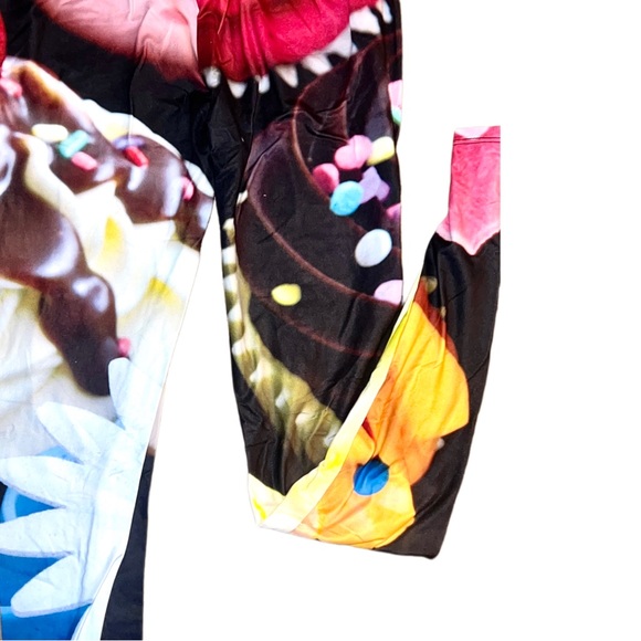 Sweet Illusions Candy Land Sprinkles & Cupcakes Leggings - Picture 11 of 12